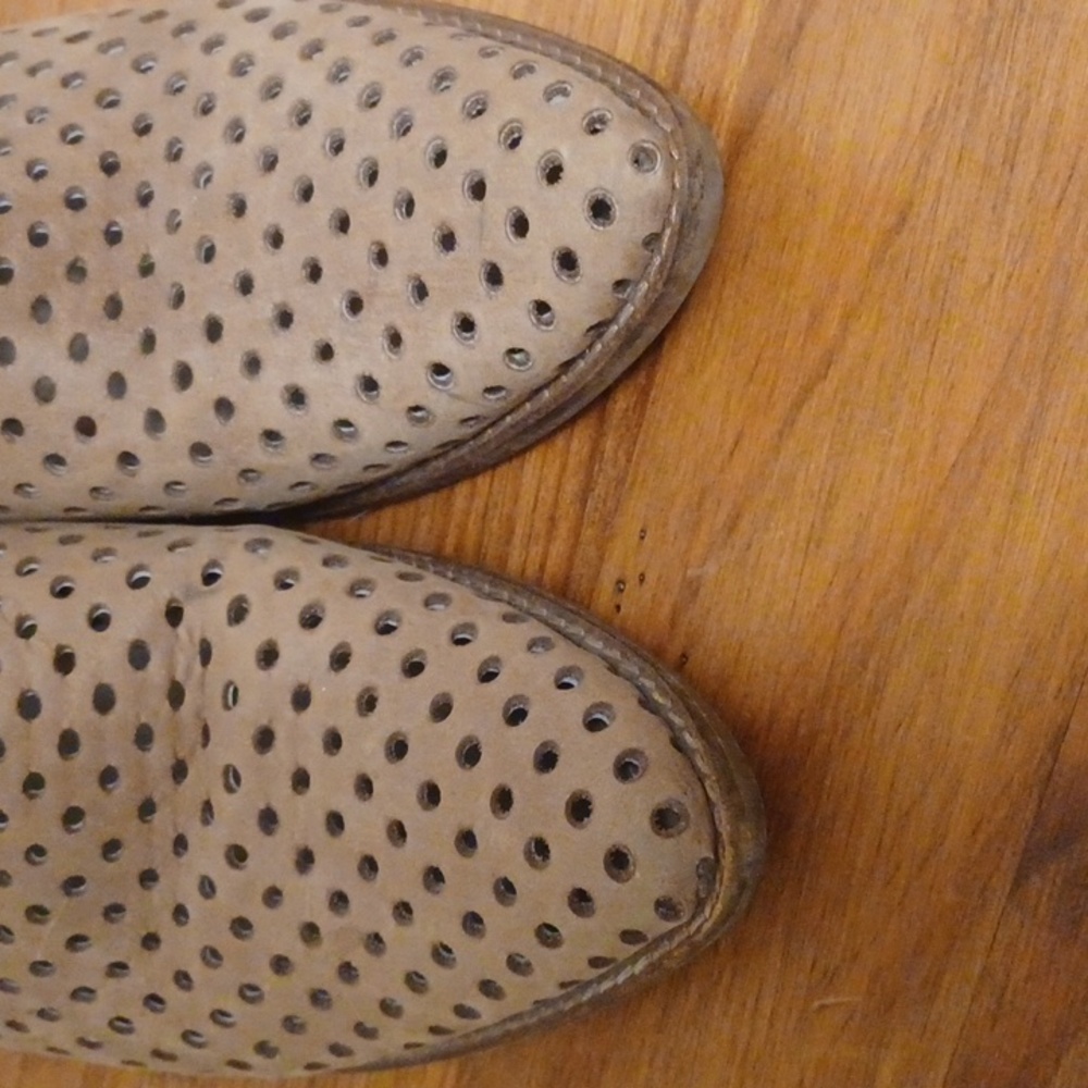 Steve Madden Perforated Booties, Size 9 - image 7